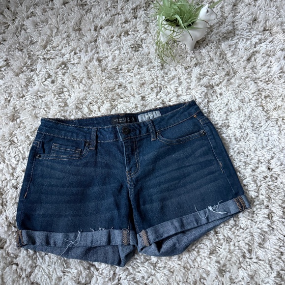 Aeropostale Pants - Stylish deep blue Aeropostale Deep Blue all American thick denim women’s summer